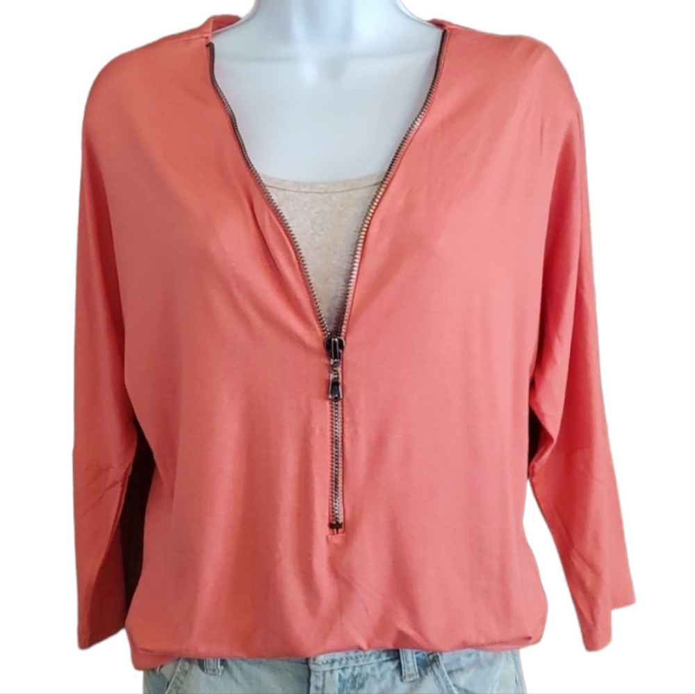 VENUS Women's Coral Zip Front Top With 3/4 Length Sleeves